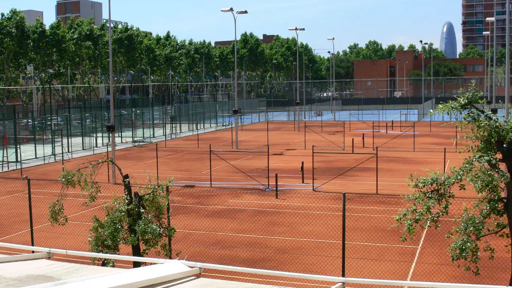 classes particulars tenis cem olimpia